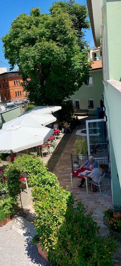 Bizjak L'Agriturismo Hotel Trieste Exterior photo